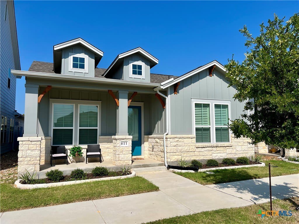 611 N Guenther Avenue – photo 1
