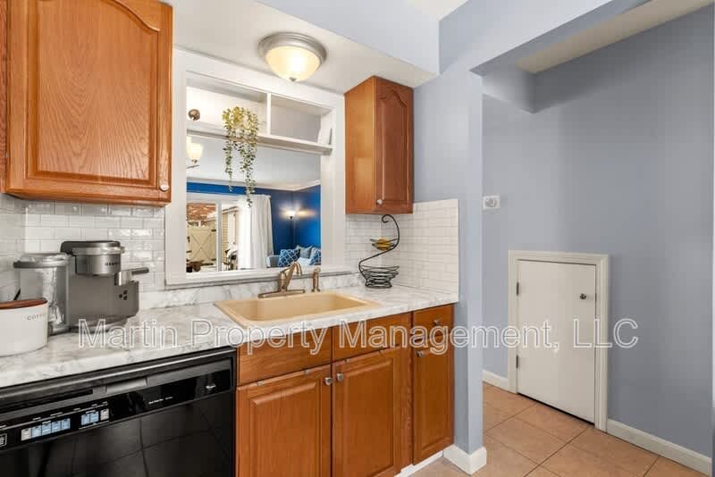 1107 Windsor Drive – photo 3