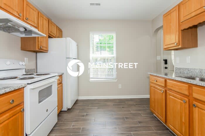 3377 Hunting Wood Court – photo 5
