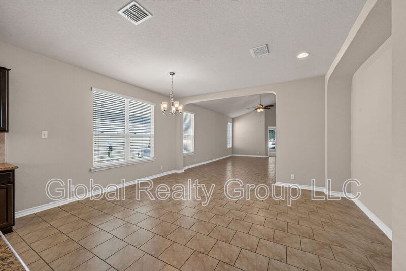 14918 Goldfinch Wy – photo 5