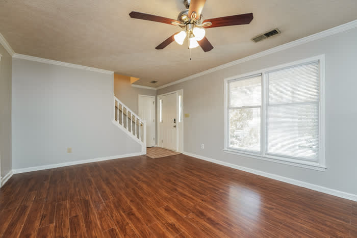 629 Tahoe Circle Southeast – photo 5