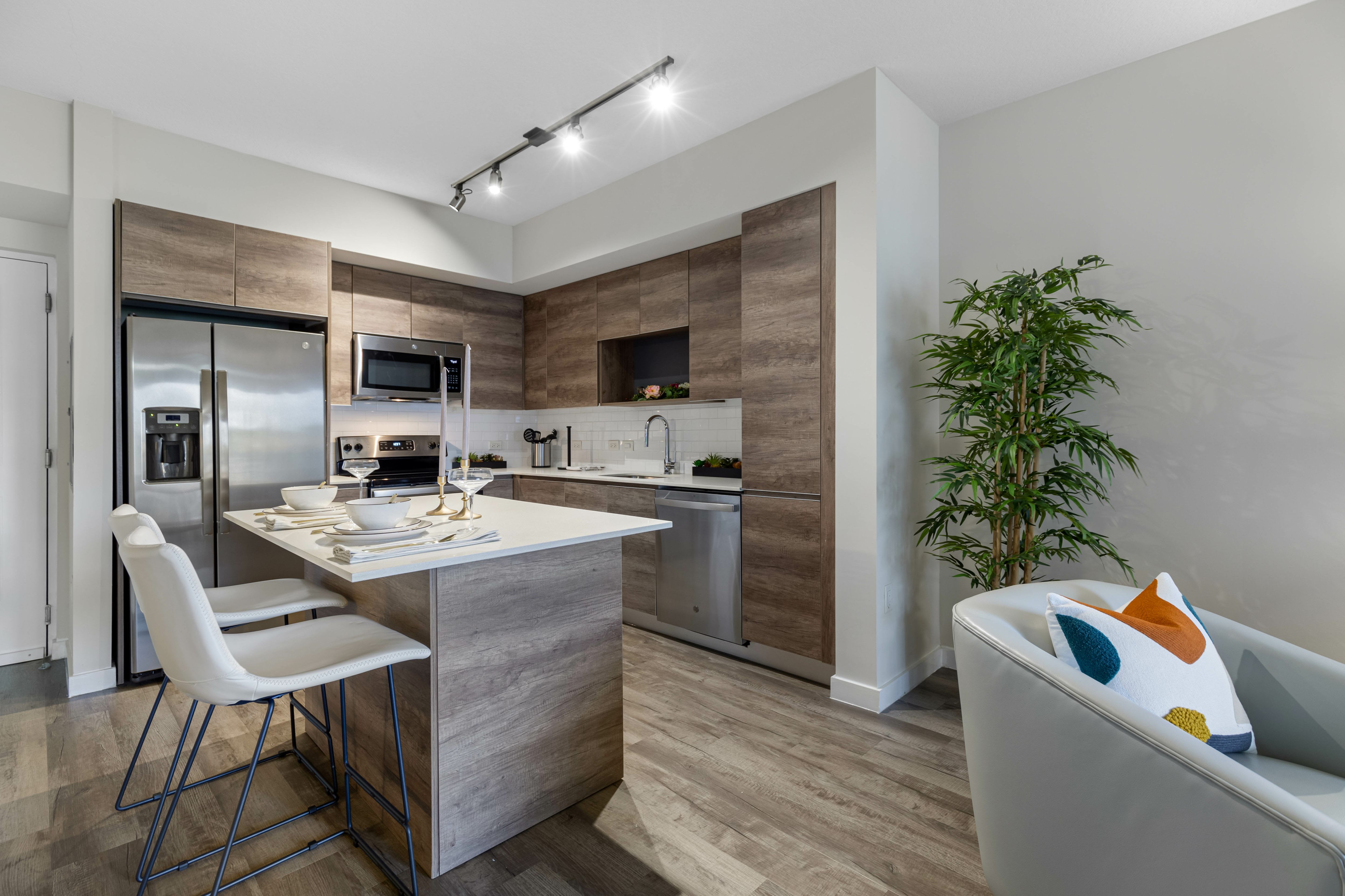 Bella Vista Apartments – photo 2