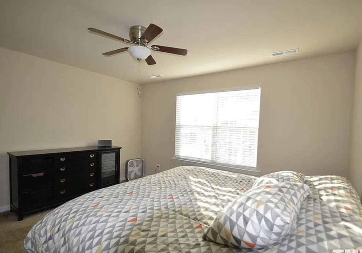 4006 Kentworth Drive – photo 3