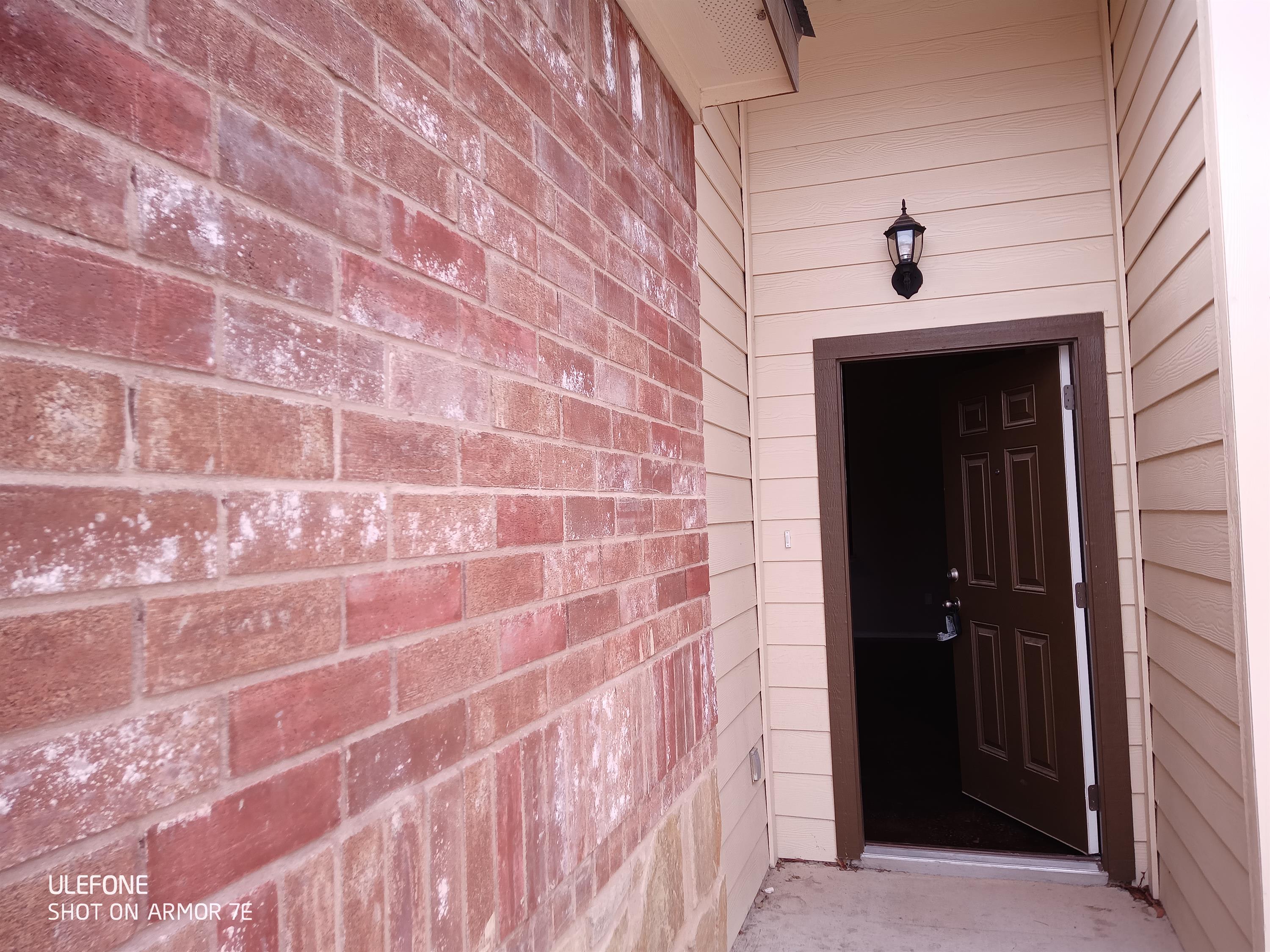 1144 Stanley Road – photo 2