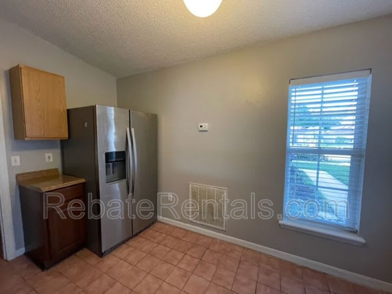 10538 Lantana Lakes Dr N – photo 5