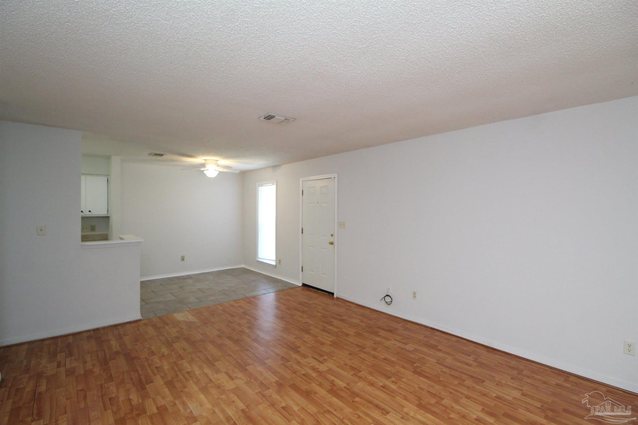 50 Fulton Ave – photo 4
