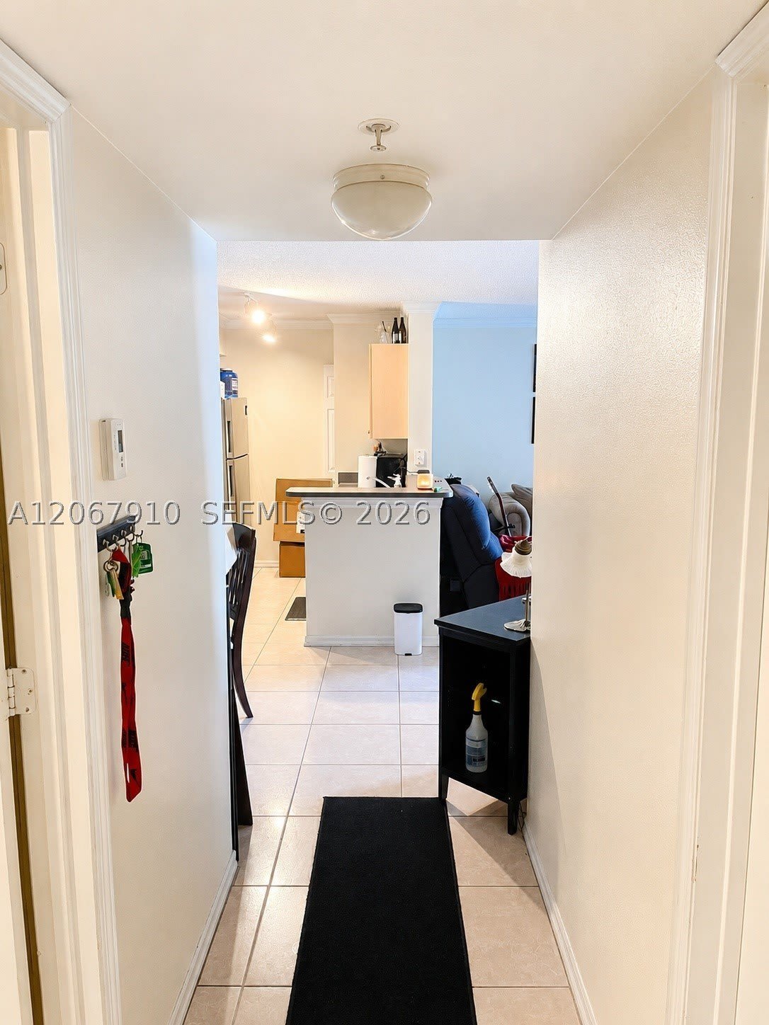 2457 Centergate Dr – photo 2