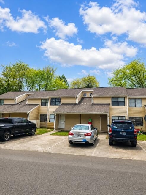 661 Village Green Drive – photo 1