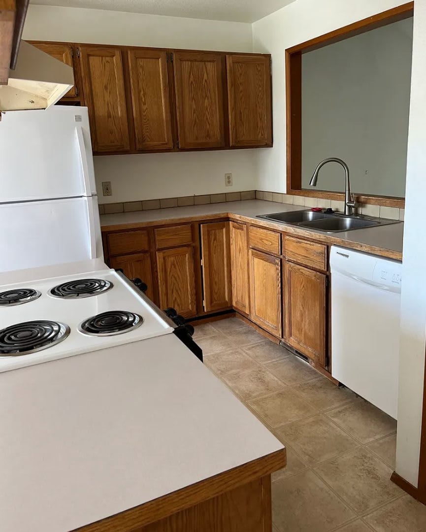 Quite Laguna Waterfront Duplex – photo 2