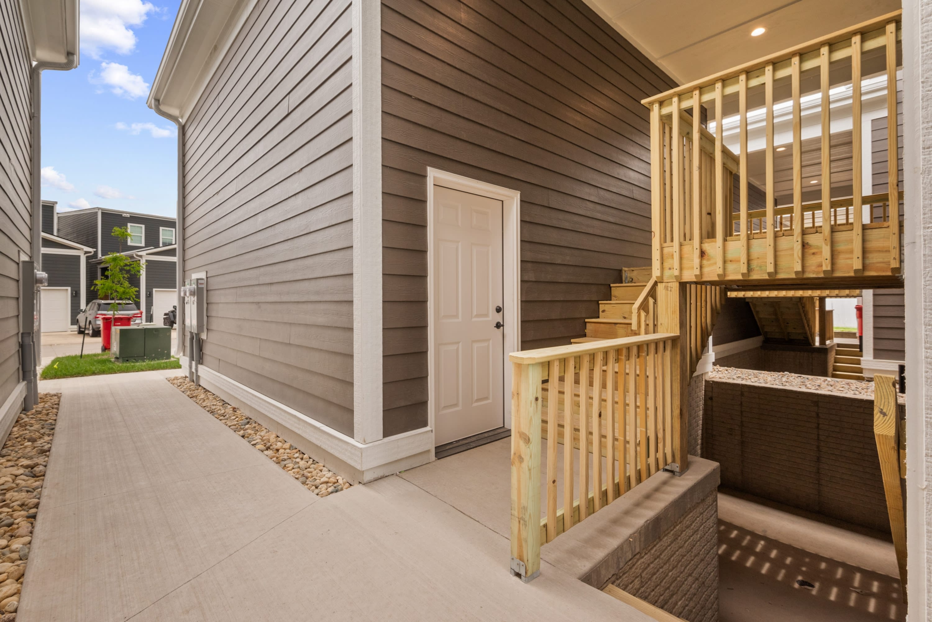 1105 Southwest 11th Street – photo 3