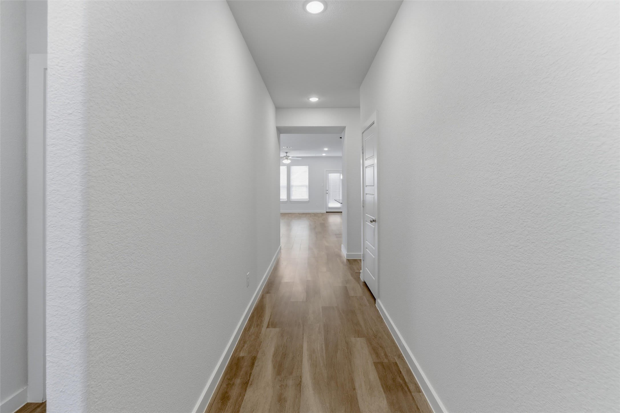 305 Evans Drive – photo 4