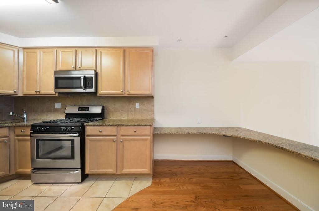 1634-38 LOMBARD Street – photo 4