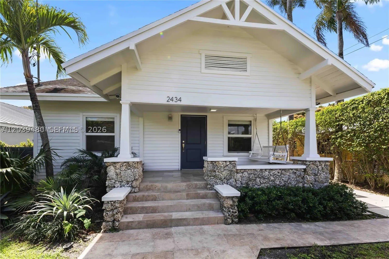 2434 SW 15th St – photo 1