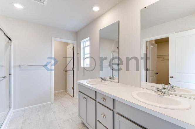 1026 17th Ave – photo 5