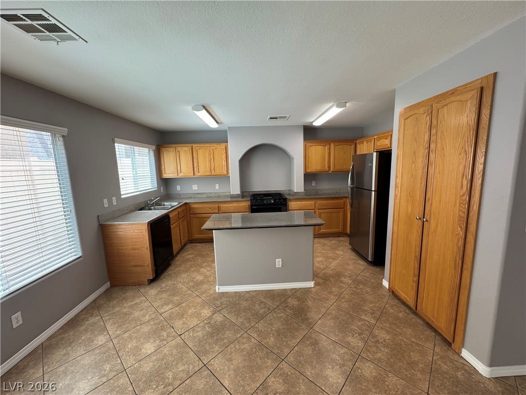 7267 Phlox Road – photo 4