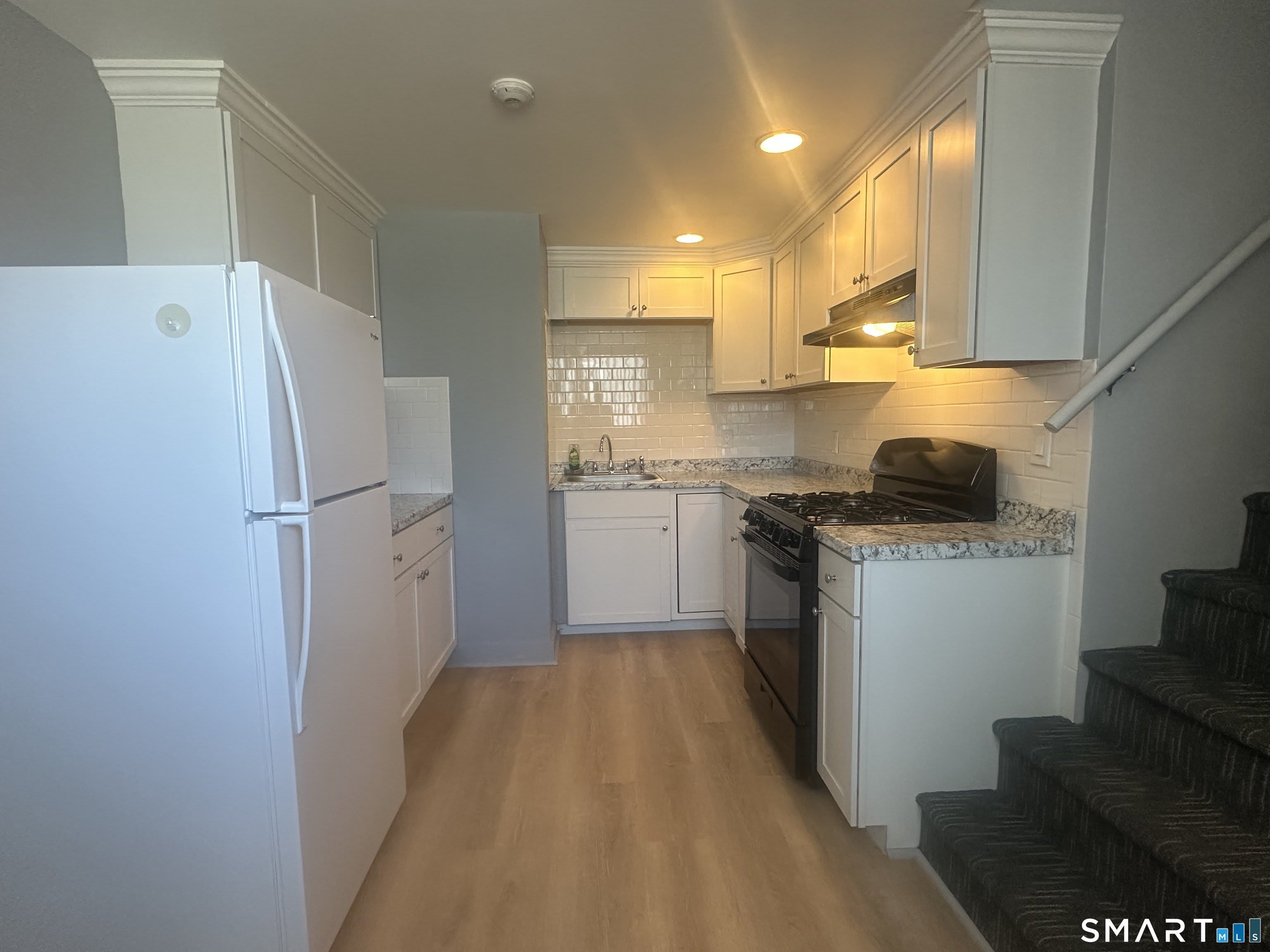 136 McKinley Avenue – photo 5