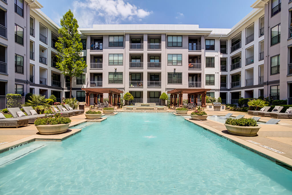 Caroline Uptown West – photo 2