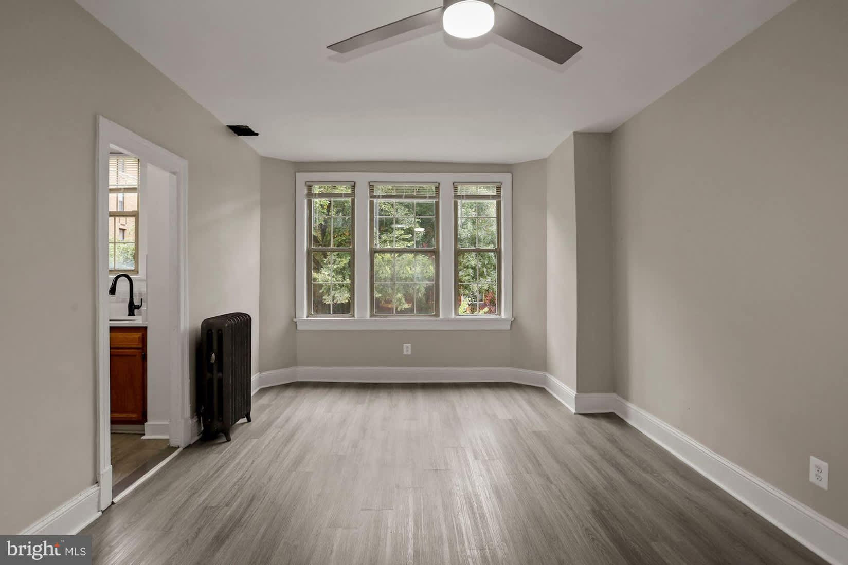 1441 Harvard – photo 4