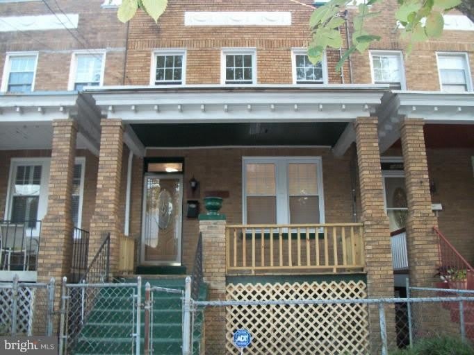 1429 S ST SE – photo 1