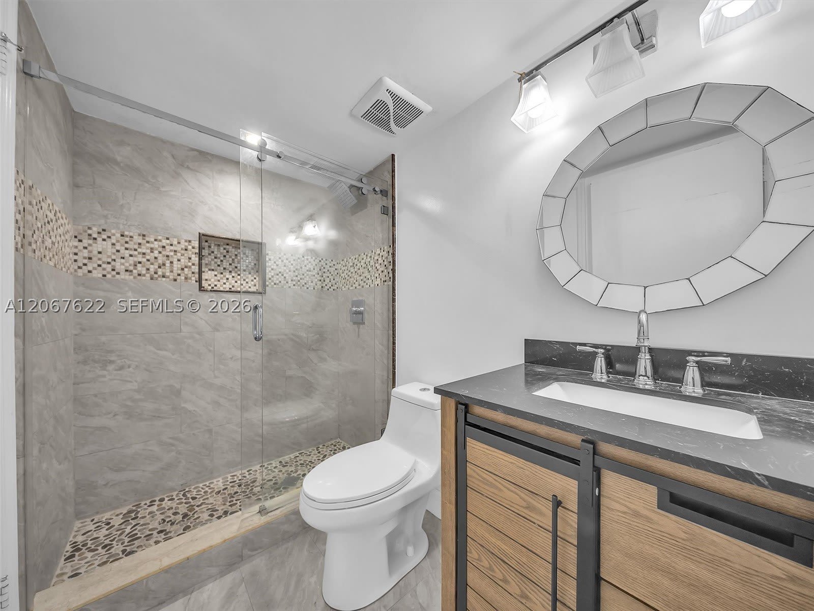 670 NW 85th Pl – photo 4