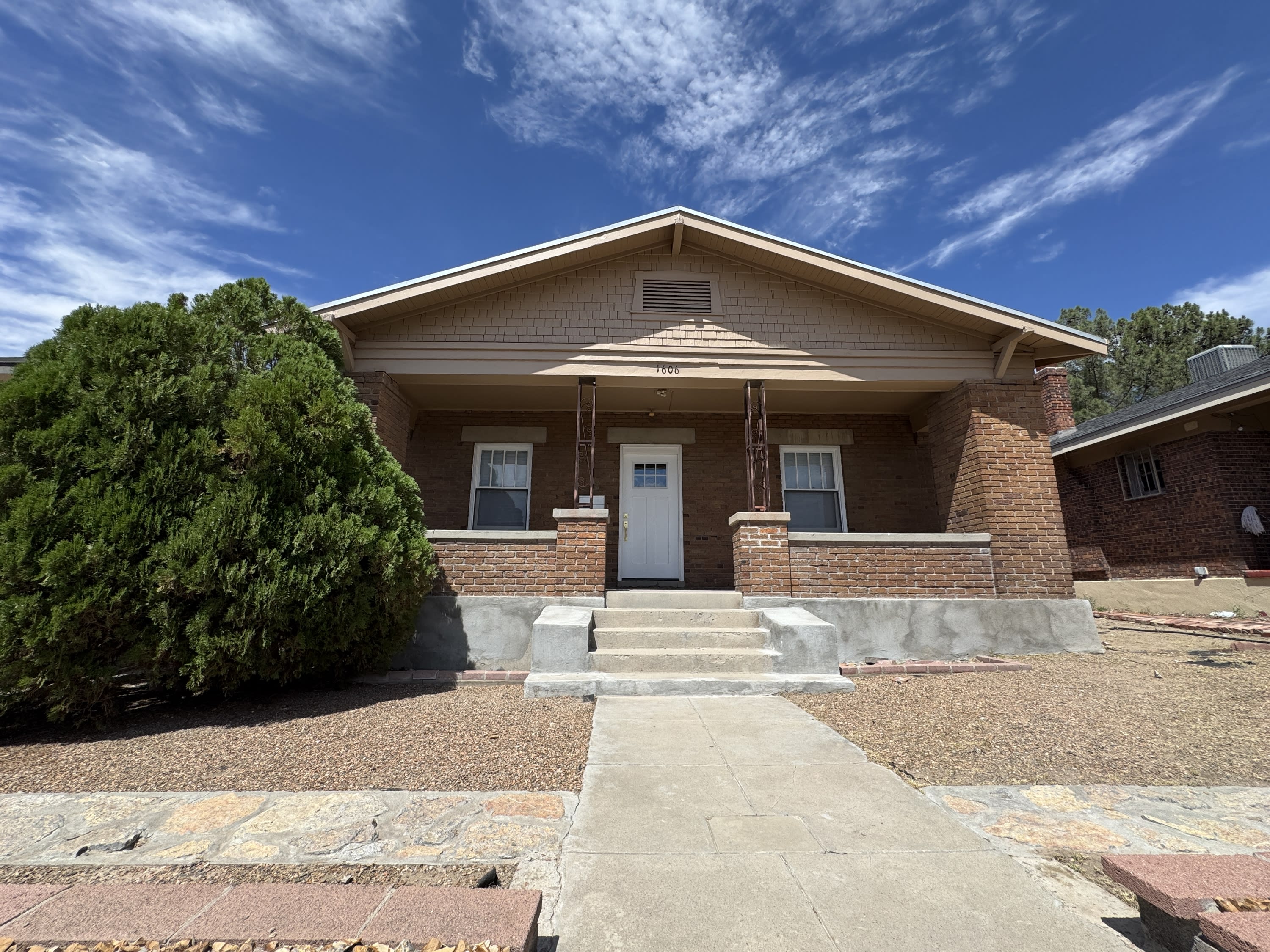 1606 Hawthorne Street – photo 2