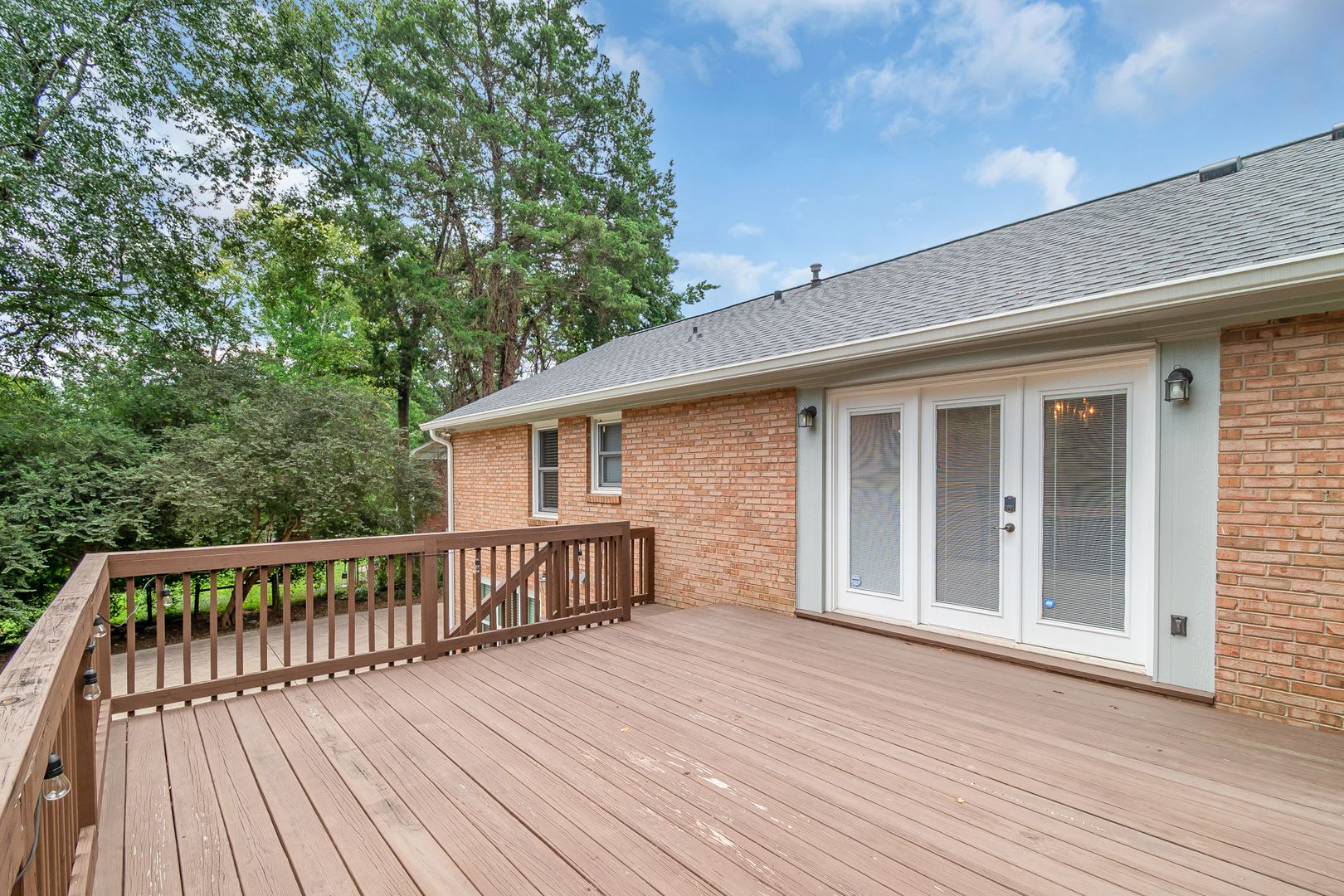 Space. Privacy. Possibility. — Your 3BR/3BA, 3 car garage, 1.43-Acre Charlotte Retreat Awaits! – photo 4
