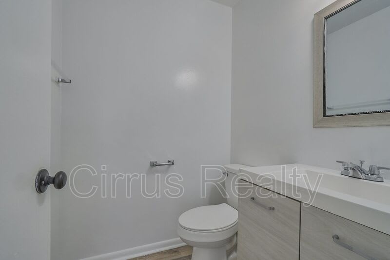 2788 Peach St – photo 5