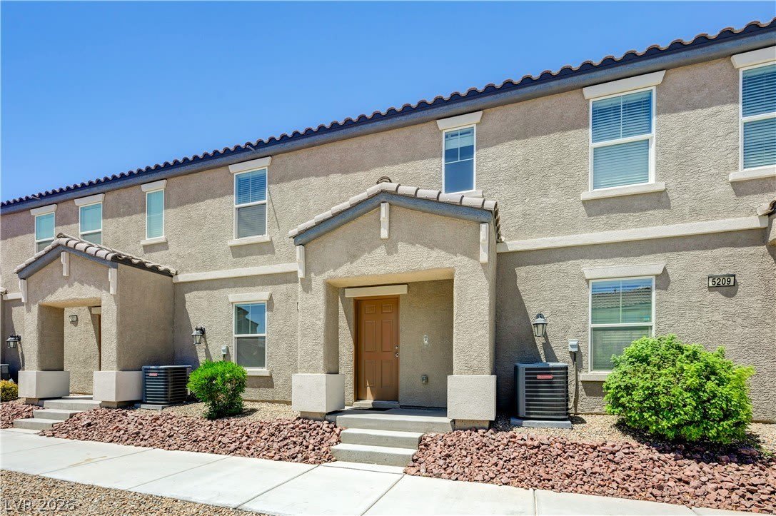 5205 Silica Chalk Avenue – photo 3