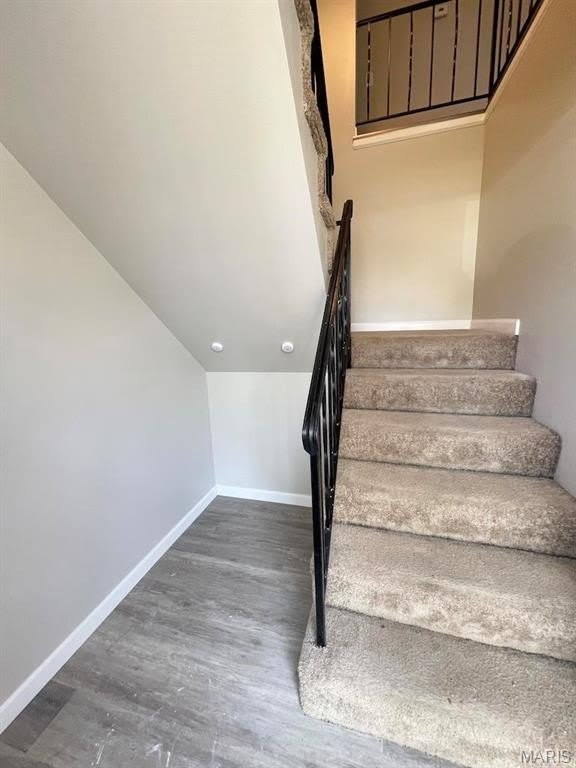 97 DEVON Court – photo 2