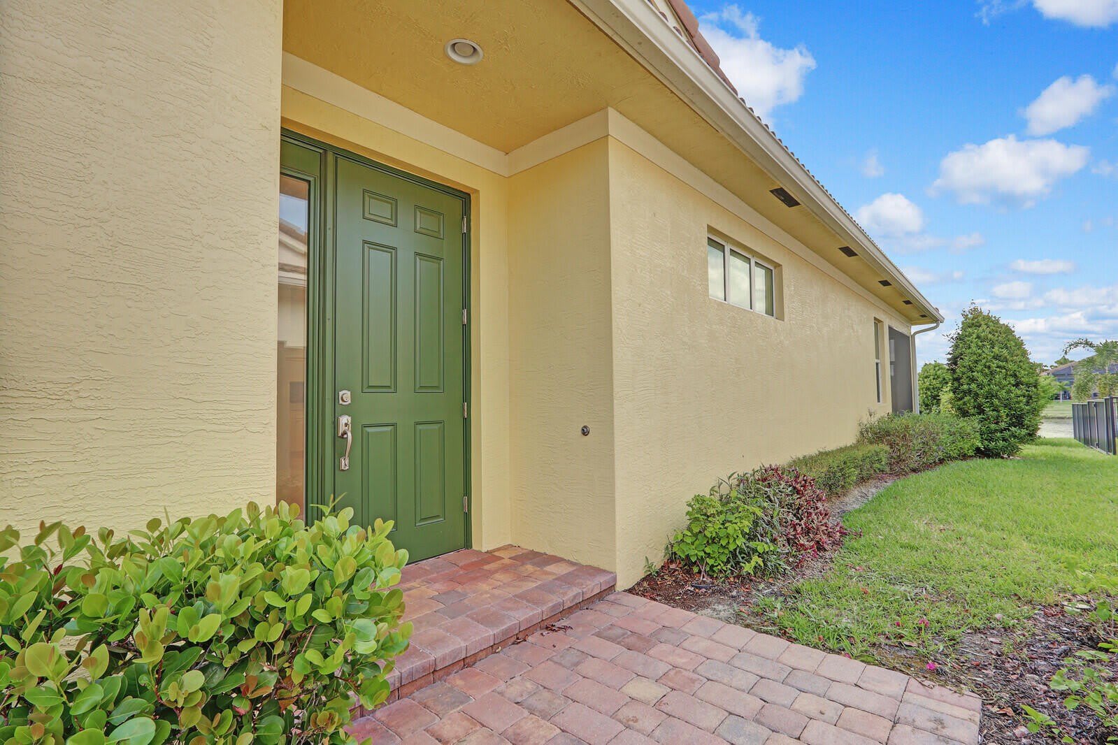 21026 SW Modena Way – photo 3