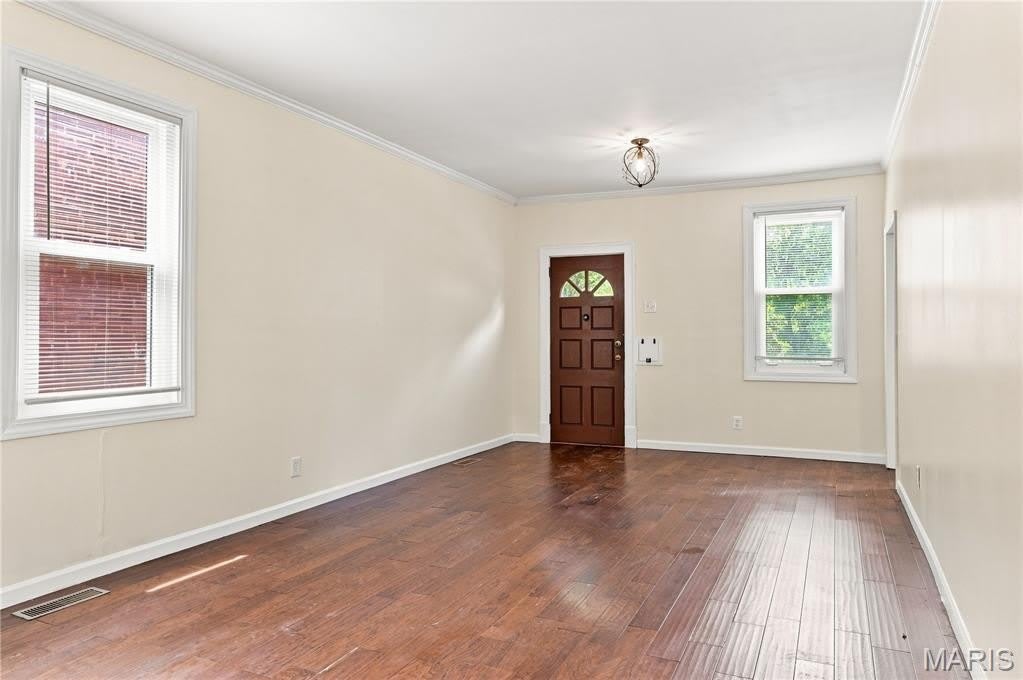 5446 Christy Avenue – photo 4
