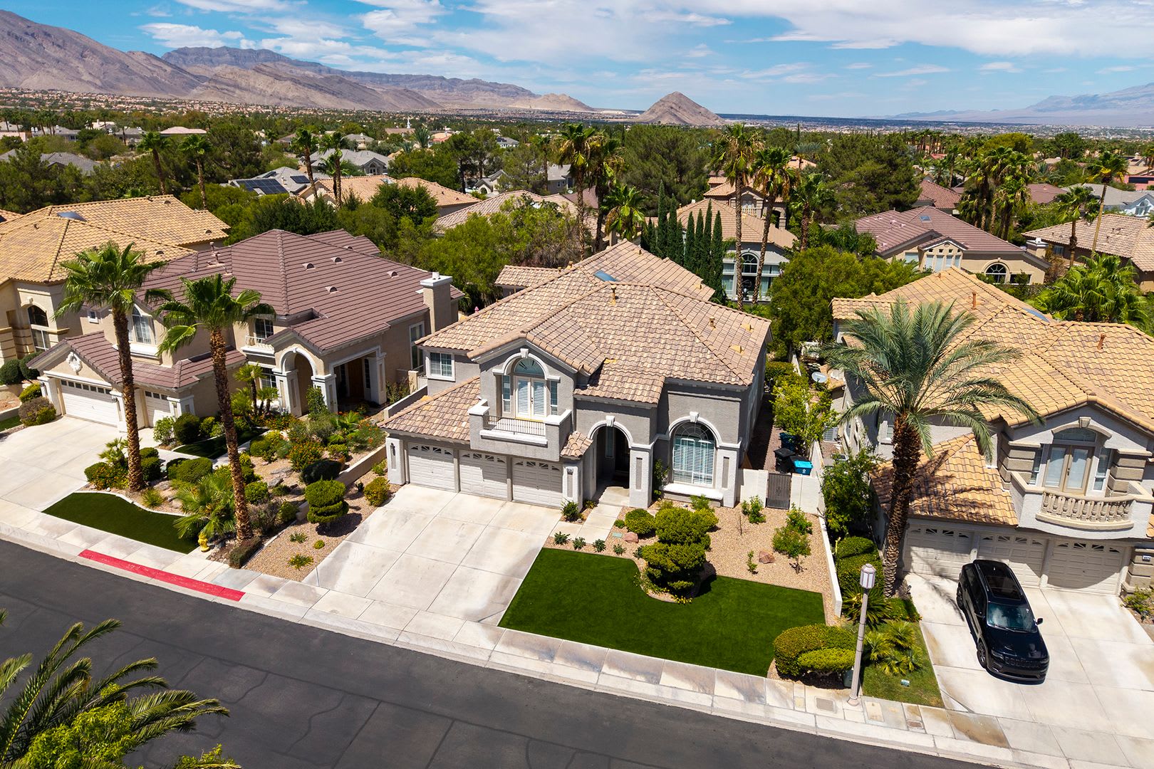 Guard Gated Summerlin Home in Summerlin w/ Pool & Spa – photo 2