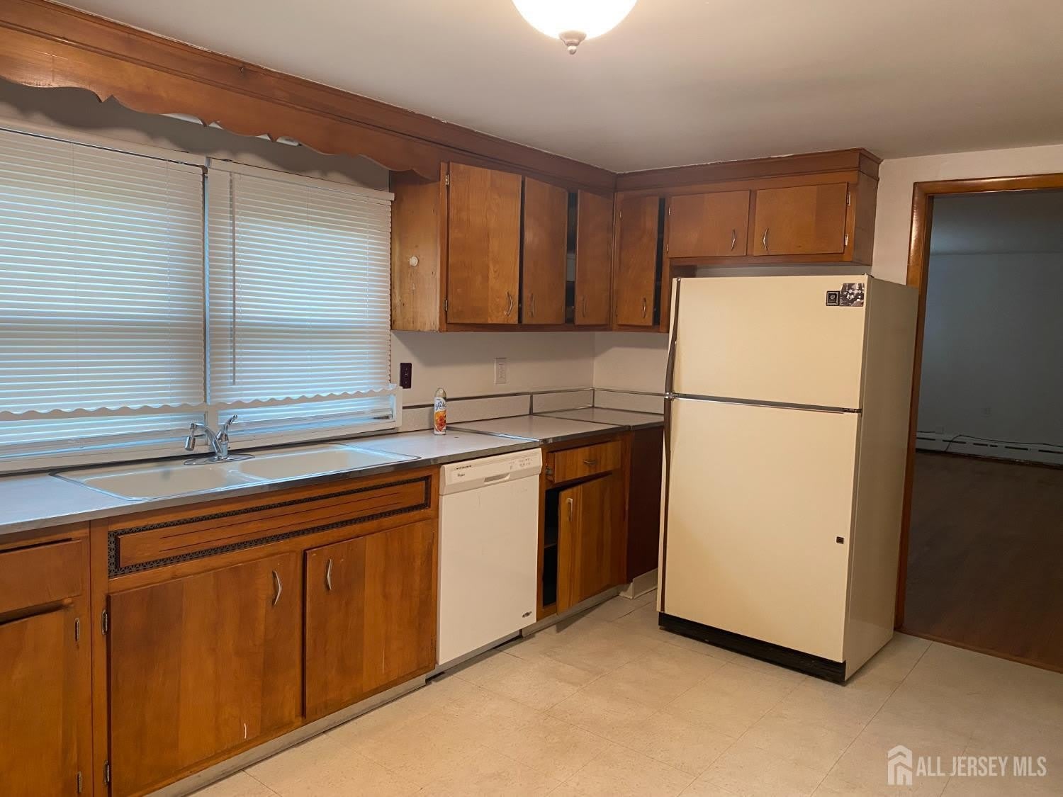 123 Highland Avenue – photo 4