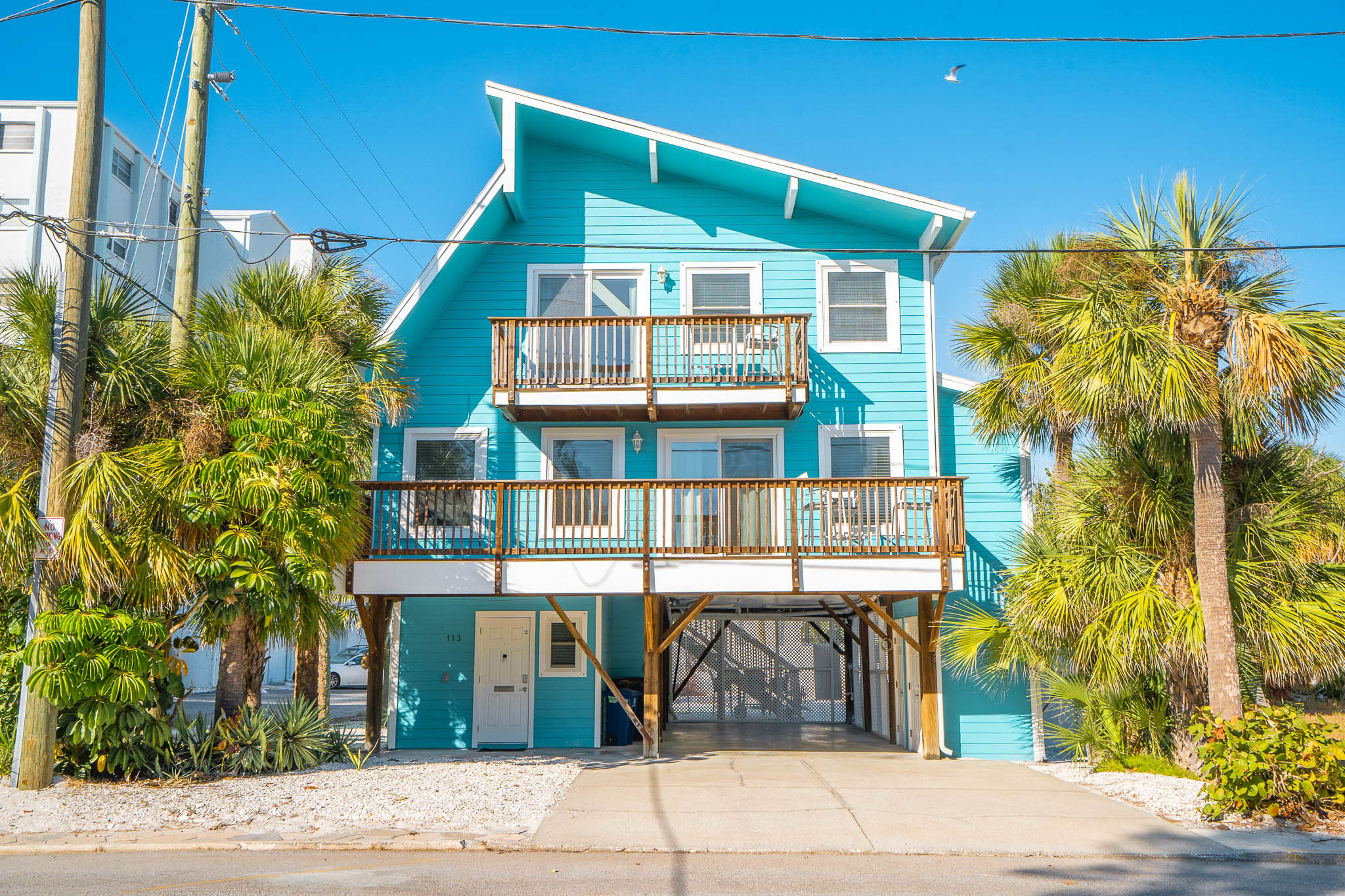 113 4th Ave – photo 1