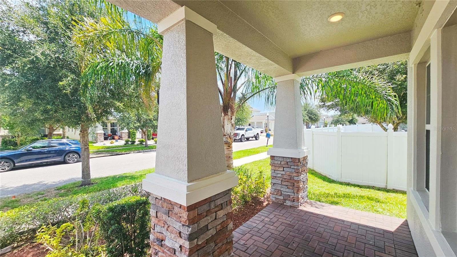 11048 SWEETGUM WOODS Drive – photo 3