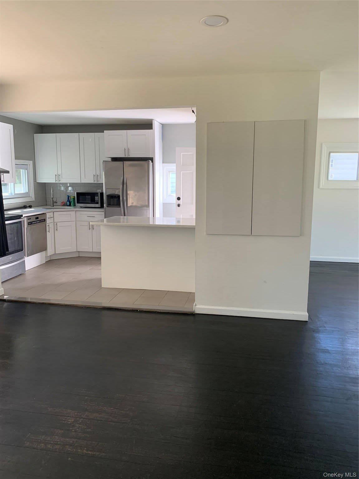 402 Leslie Lane – photo 5