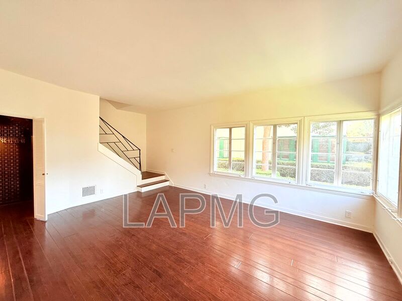 7660 Hollywood Boulevard – photo 5