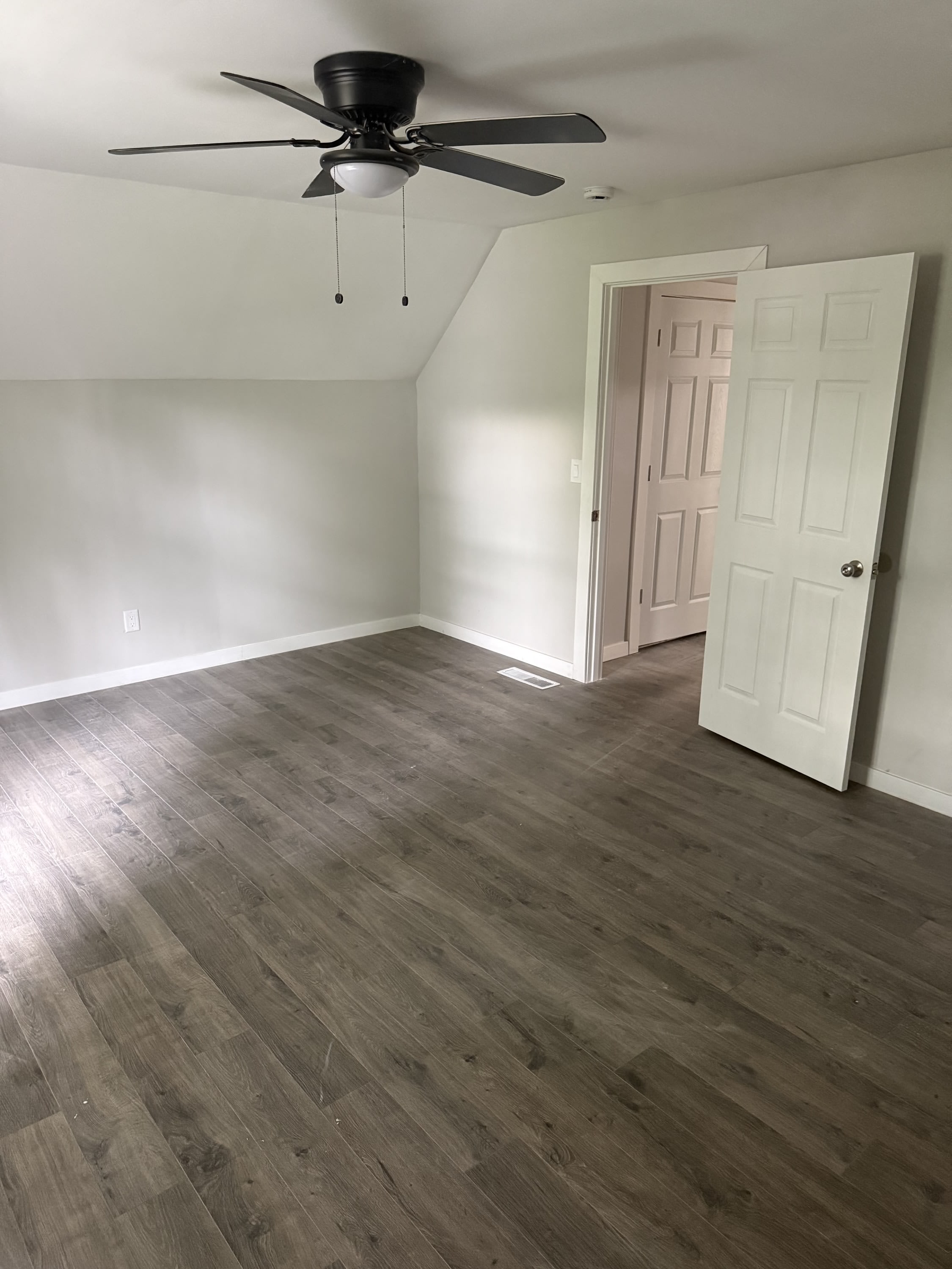 721 East Corrington Avenue – photo 5