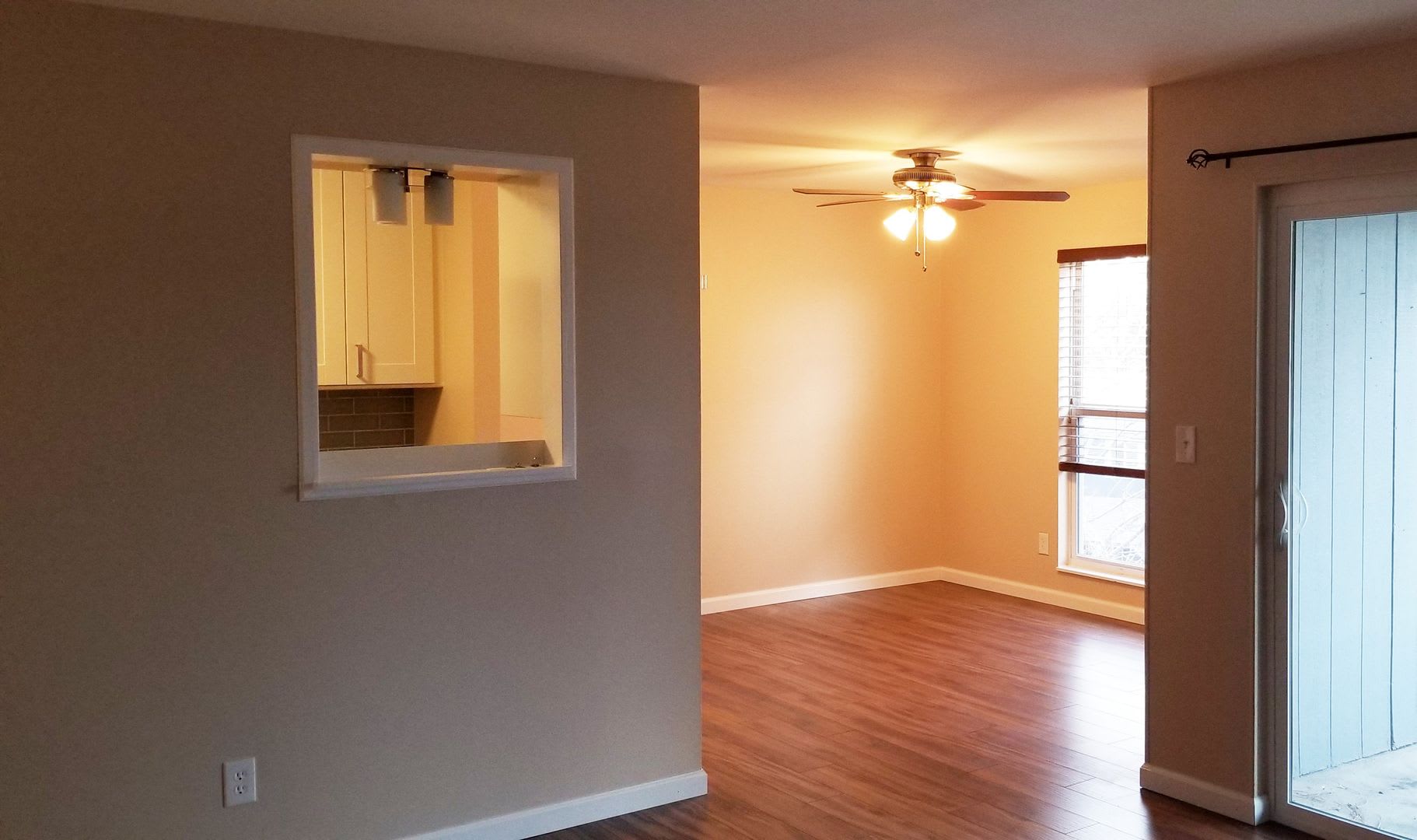 Huge 2bed/2bath Apartment Available Near DTC, RTD, & Park Meadows – photo 4