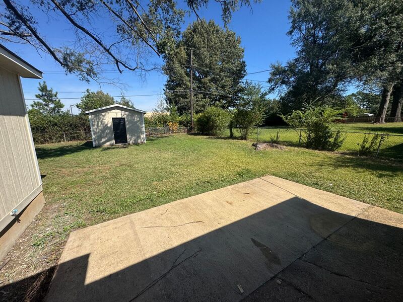 4628 Windward Dr – photo 3
