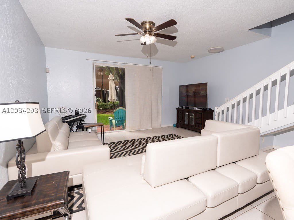 1611 Veracruz Ln – photo 5