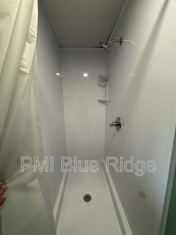 23 Surrey Run Drive – photo 5