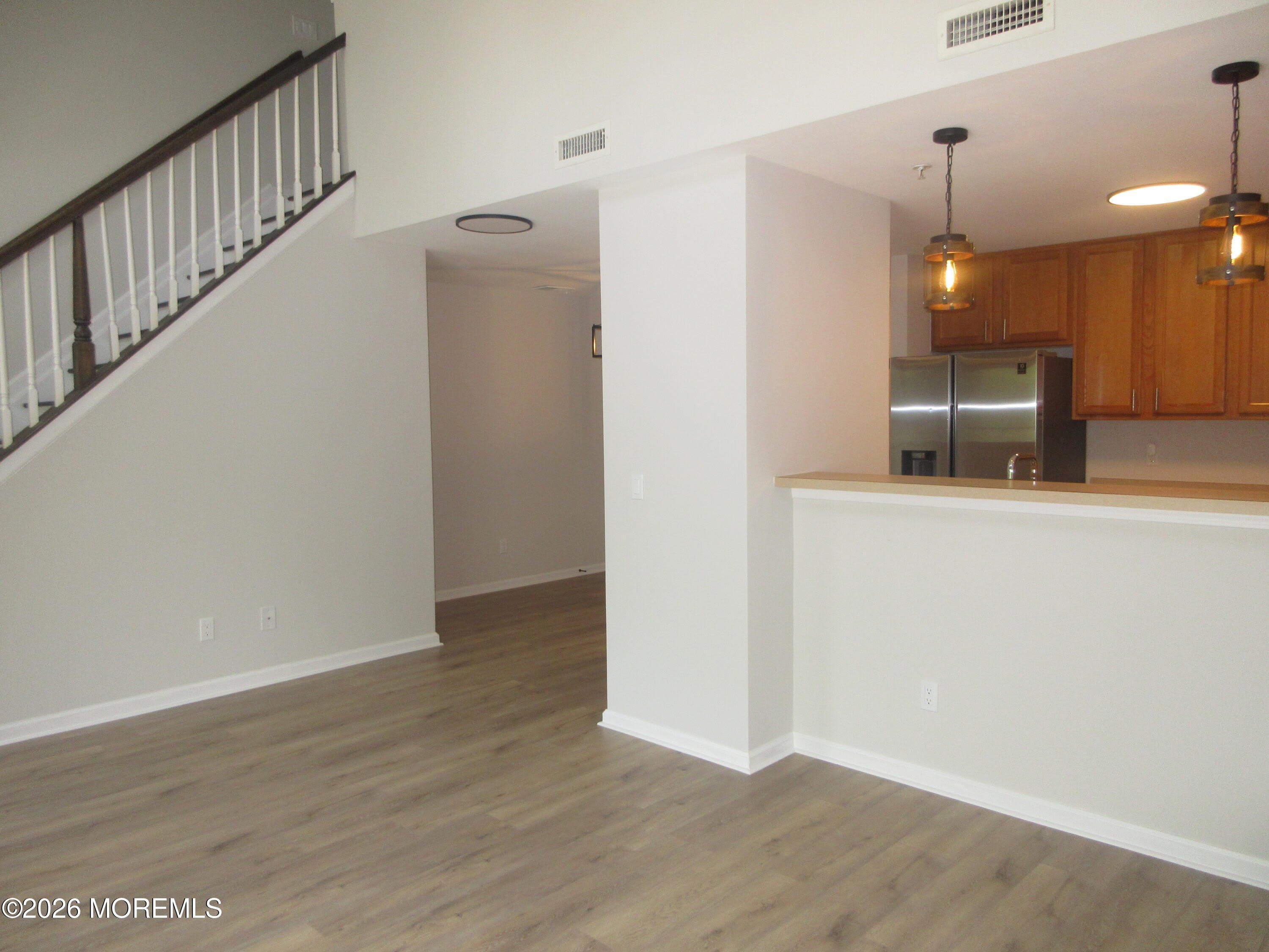 30 Oxford Court – photo 5