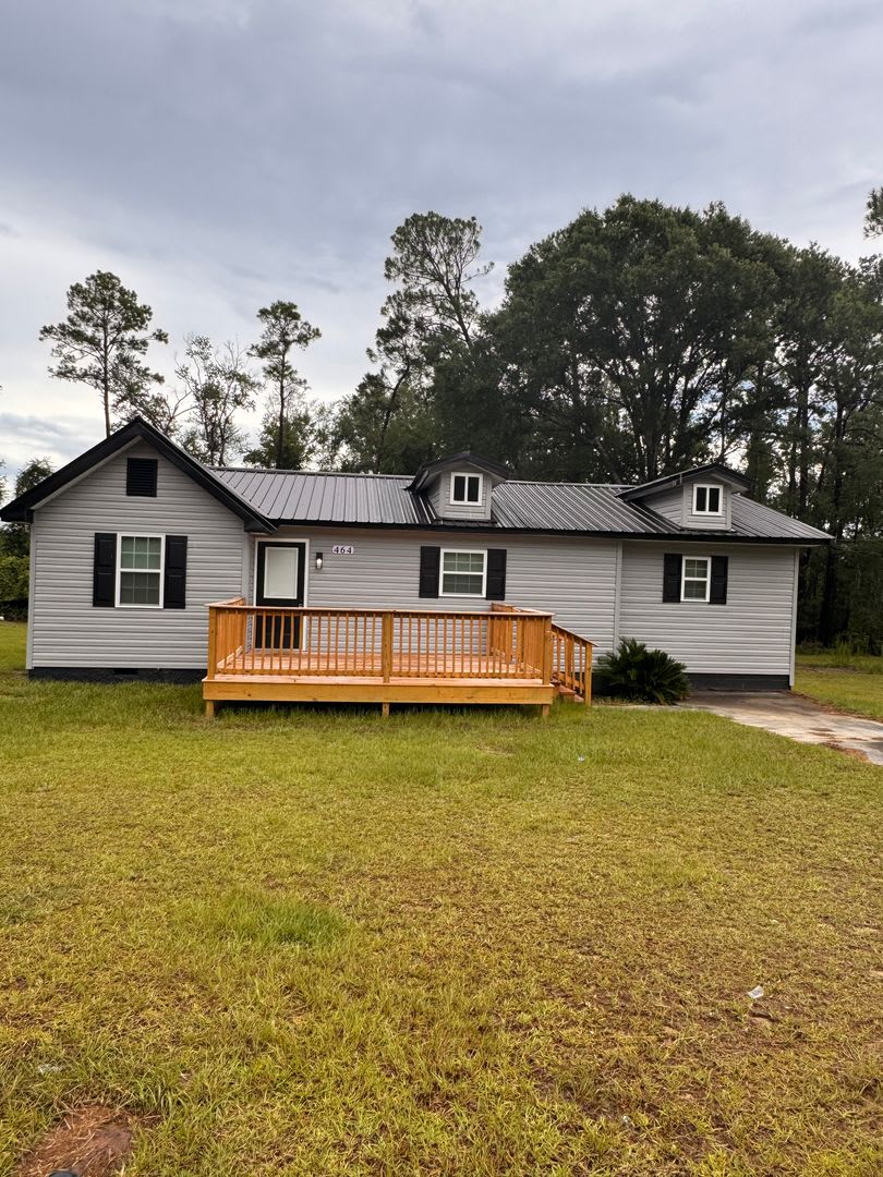 3 Bed 2 Bath Newly Renovated Home – photo 1