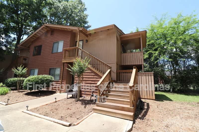 1472 Riverwood Court – photo 1