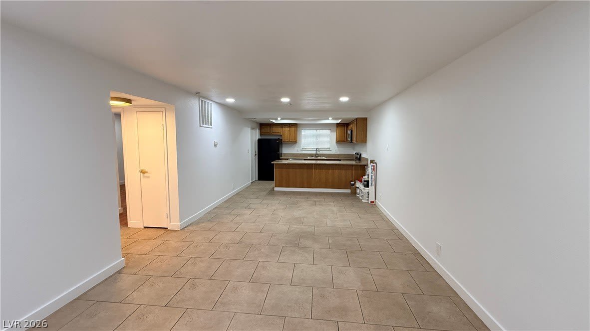 4744 W Twain Avenue – photo 2