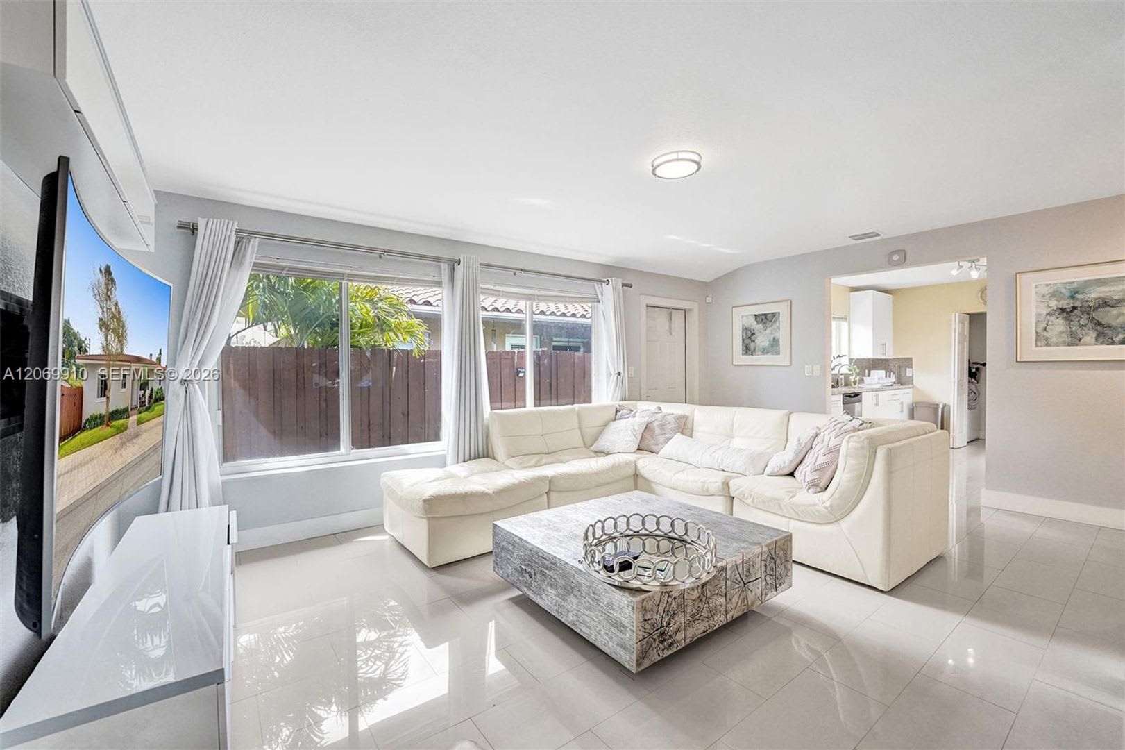 1146 NE 17th Terrace, Fort Lauderdale, FL 33304 – photo 2