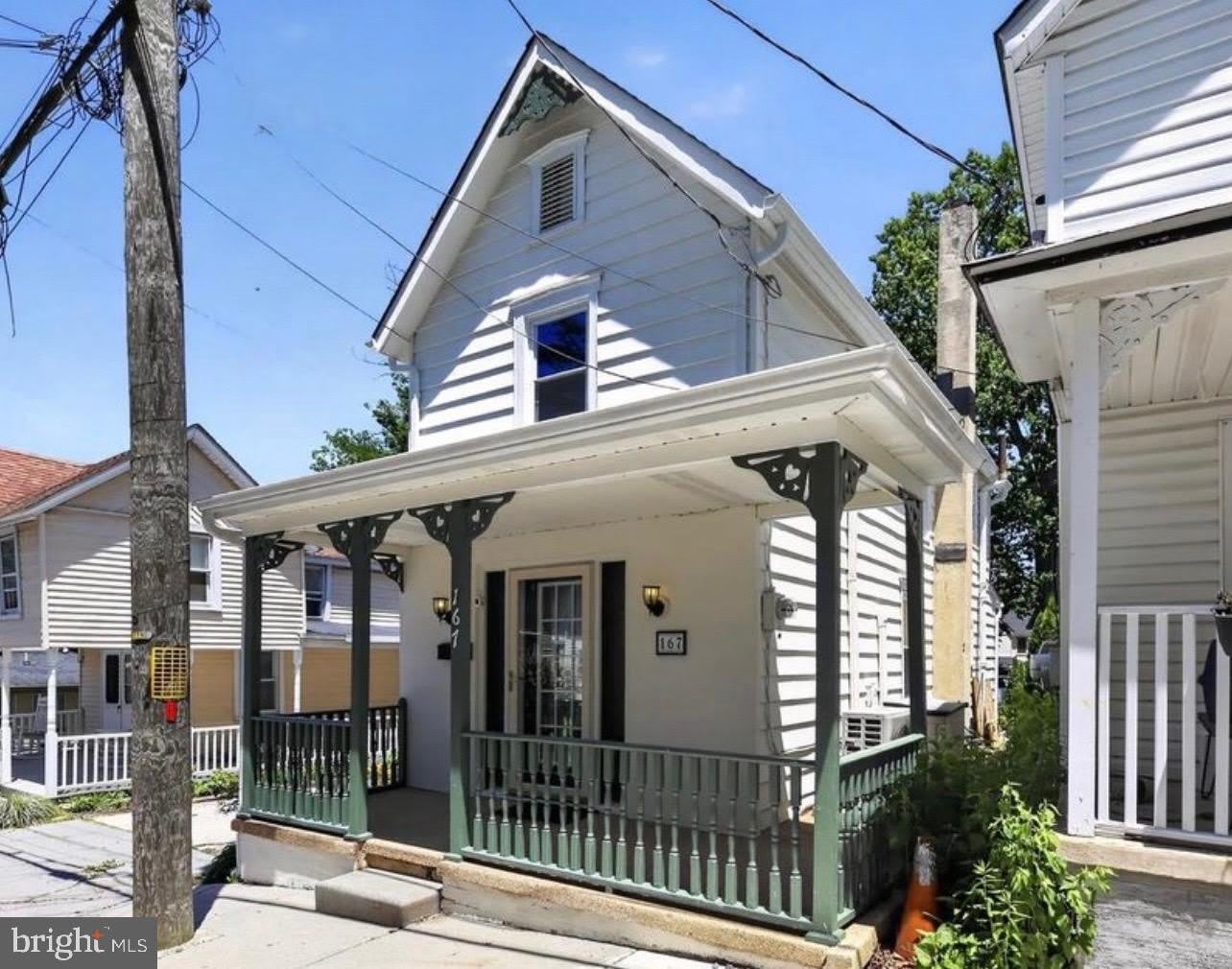 167 WEST Avenue – photo 1