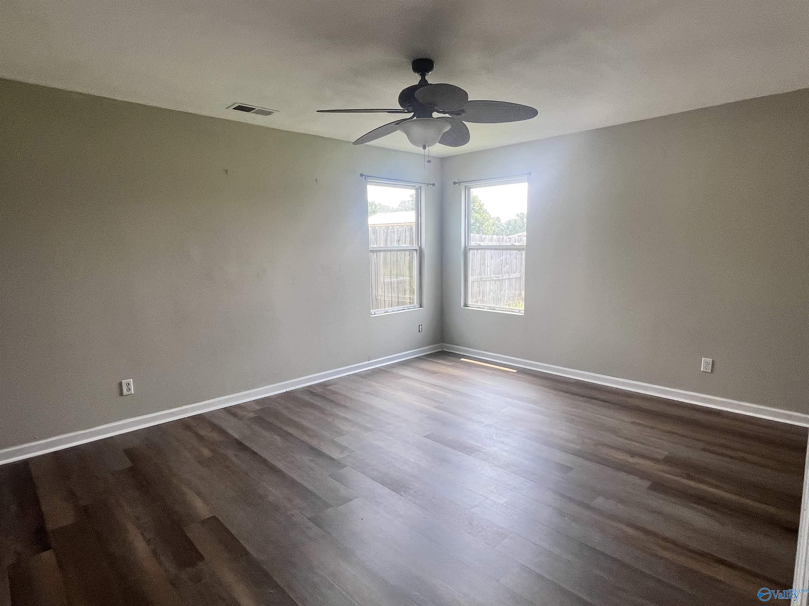 15281 Tyler Mill Drive – photo 5