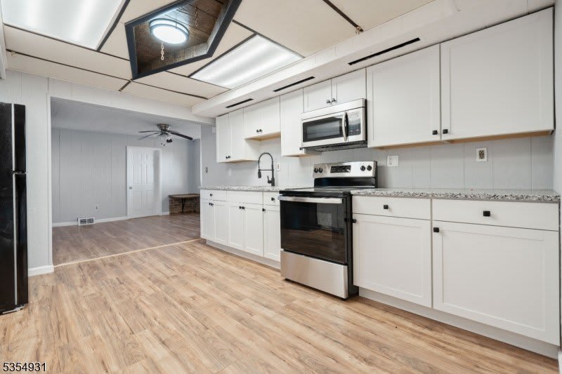 241 E Central Ave – photo 2